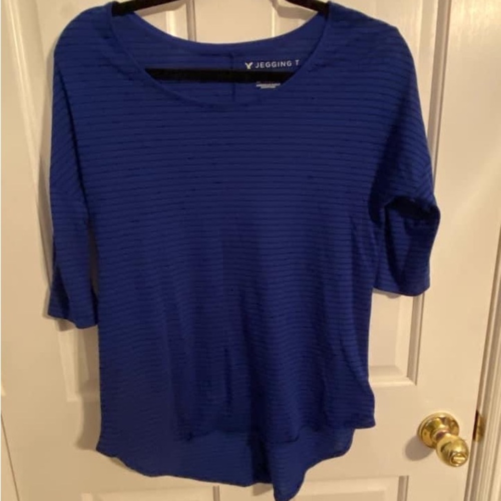 American Eagle Outfitters jegging Tshirt
